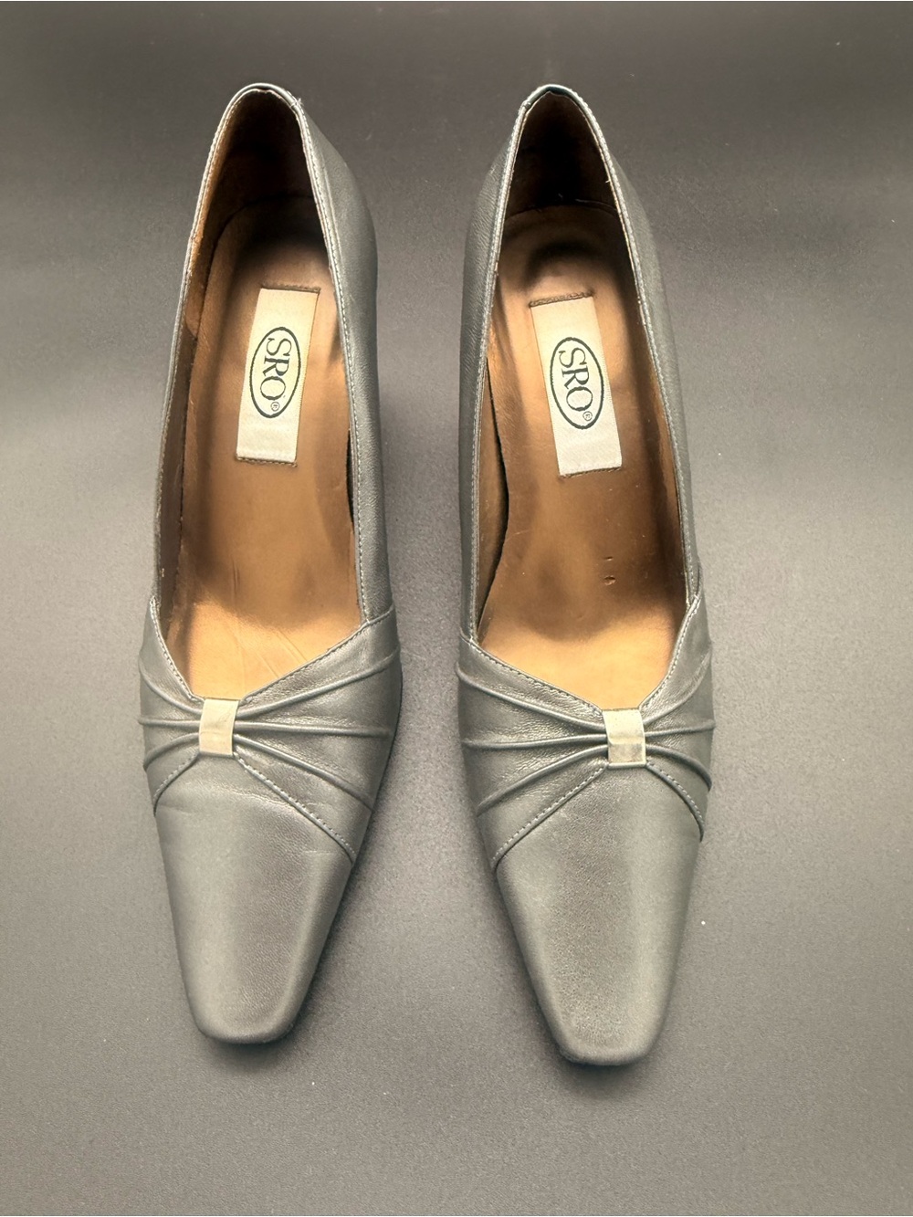 Women's Silver Pointed Toe Flats with Subtle Pleat Detail